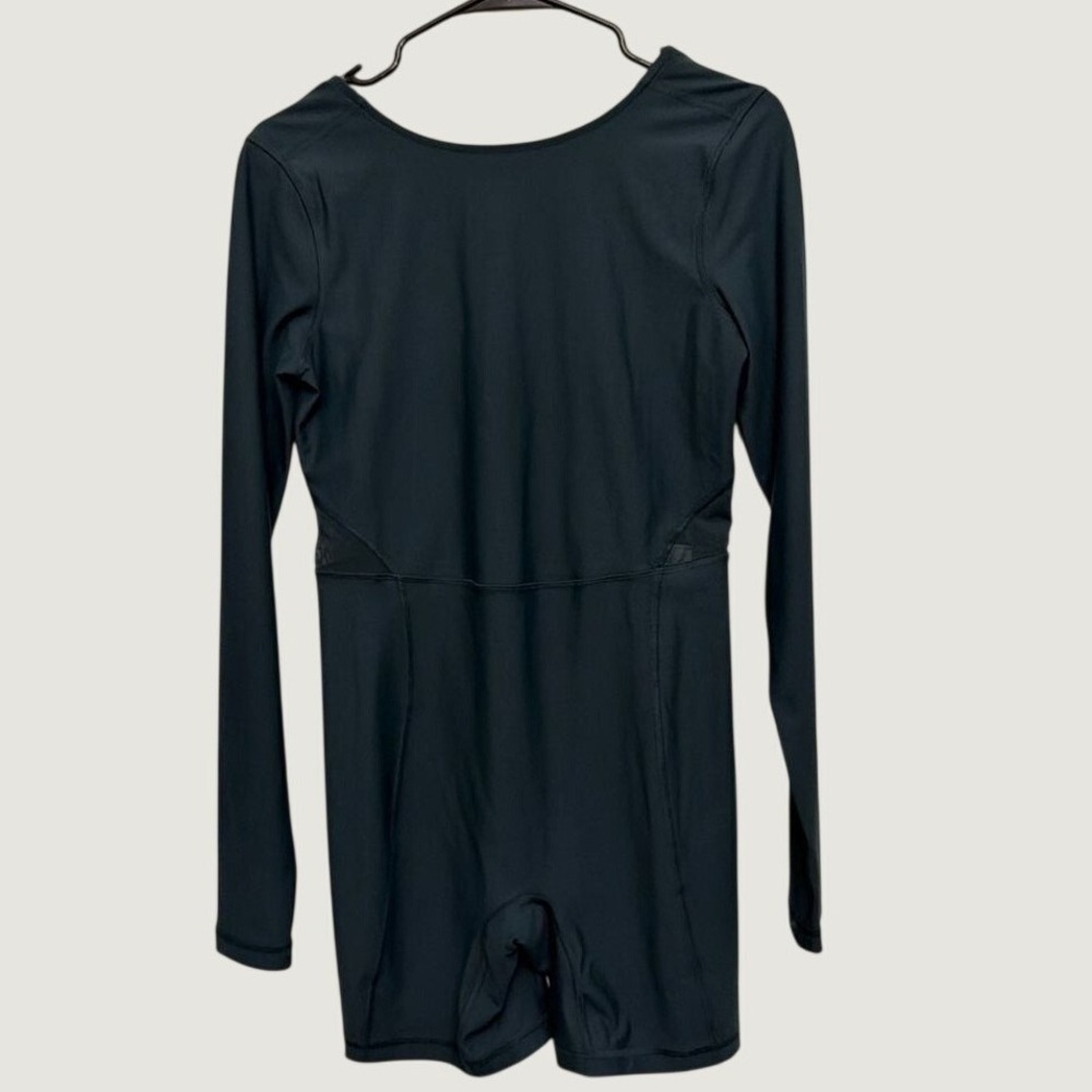 Old Navy Active Powersoft Go-Dry Long Sleeve Meshโ Bodysuit Romper M